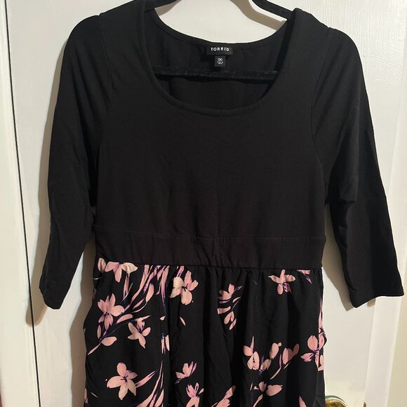 TORRID DRESS 3/4 SLEEVES SIZE 00/10 - Picture 1 of 5